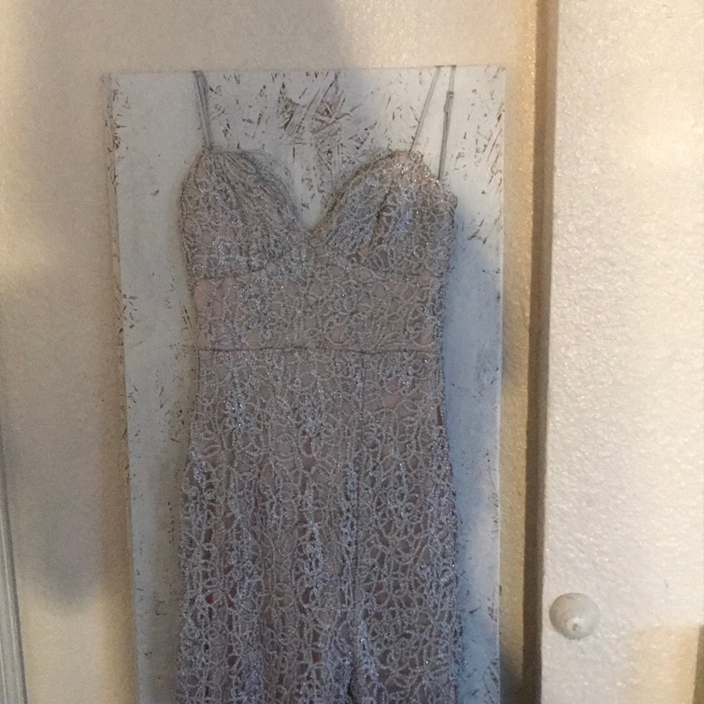Formal gown (3/4)